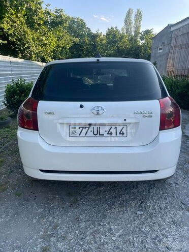 Toyota Corolla-8