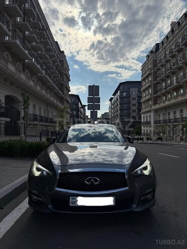 Infiniti Q50-1
