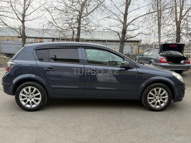 Opel Astra-7