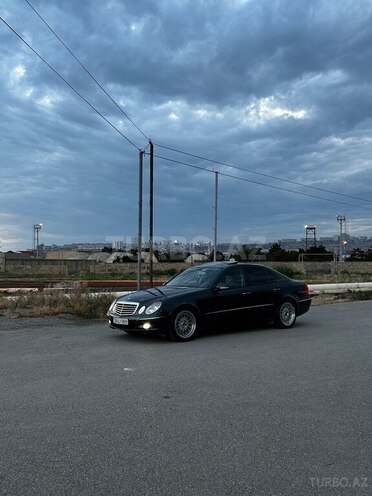 Mercedes E 200-2