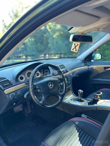 Mercedes E 200-9