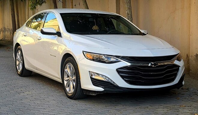 Chevrolet Malibu-3