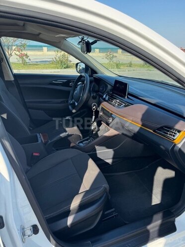 Changan Eado DT-6