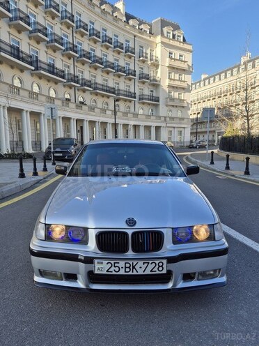 BMW 518-7
