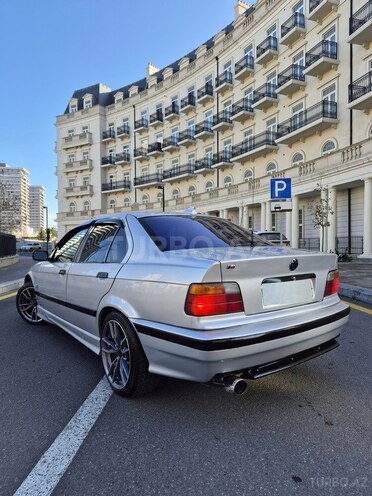 BMW 518-15