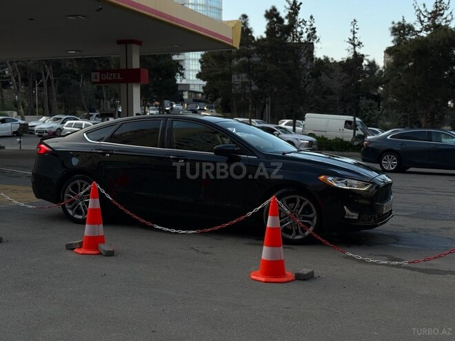 Ford Fusion (North America)-2