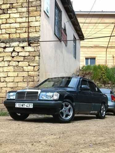 Mercedes 190-2