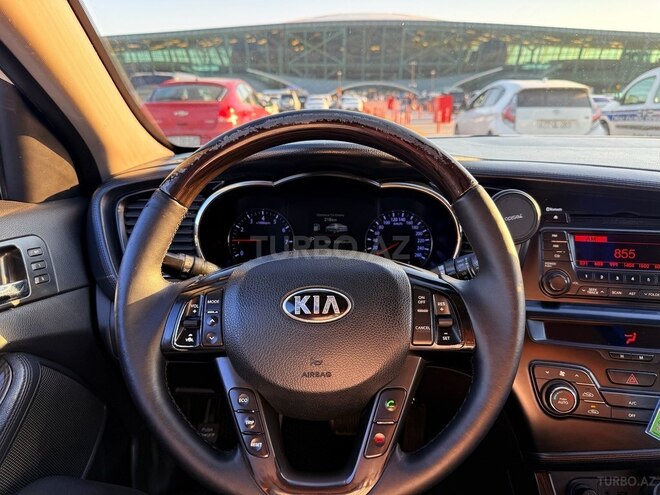 Kia Optima-7