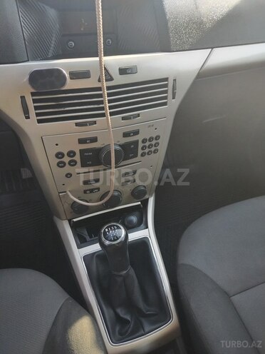 Opel Astra-4