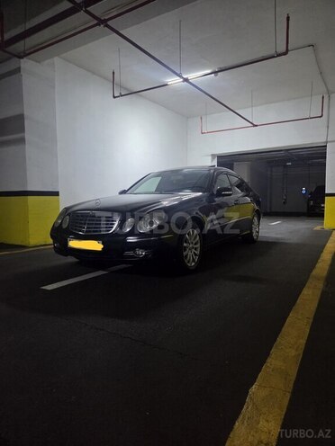 Mercedes E 220-3