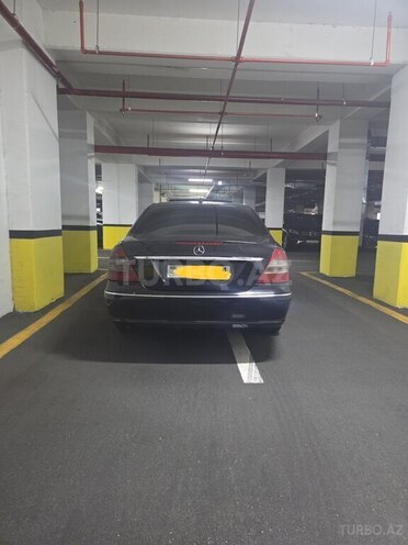 Mercedes E 220-4