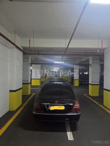 Mercedes E 220-5
