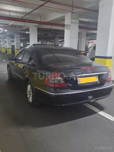 Mercedes E 220-7