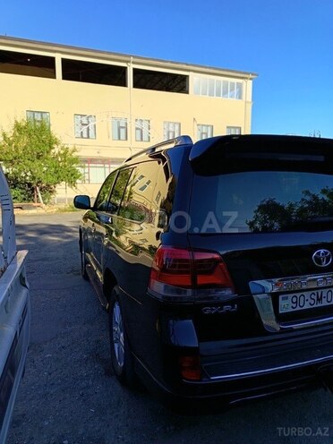 Toyota Land Cruiser-20