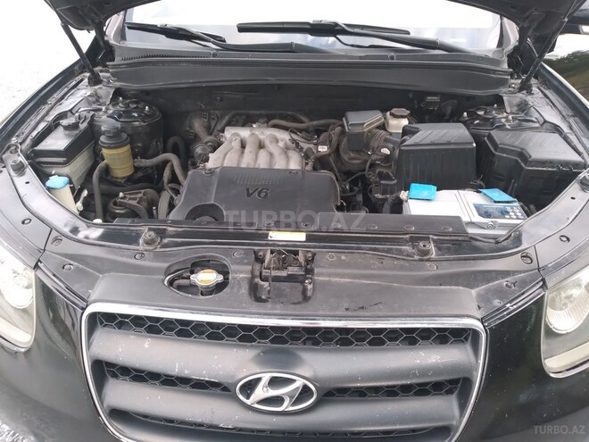 Hyundai Santa Fe-5