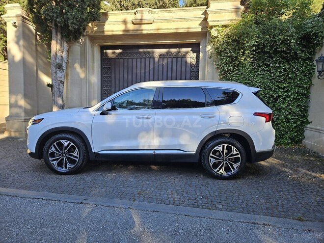 Hyundai Santa Fe-4