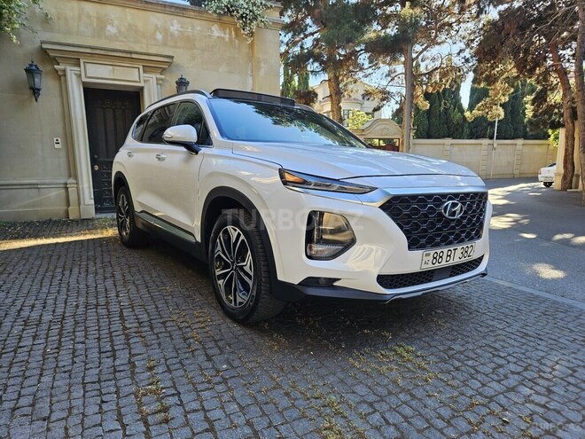 Hyundai Santa Fe-12