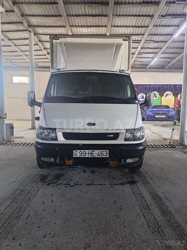 Ford Transit-1