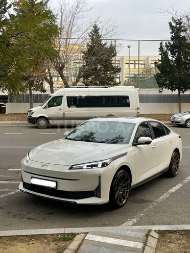 Changan Qiyuan A05-1