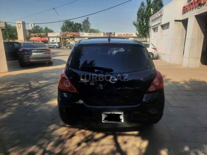 Nissan Tiida-3