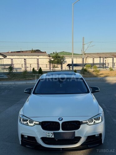BMW 320d-1