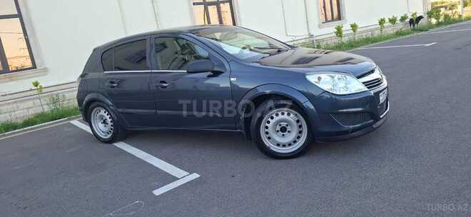 Opel Astra-11