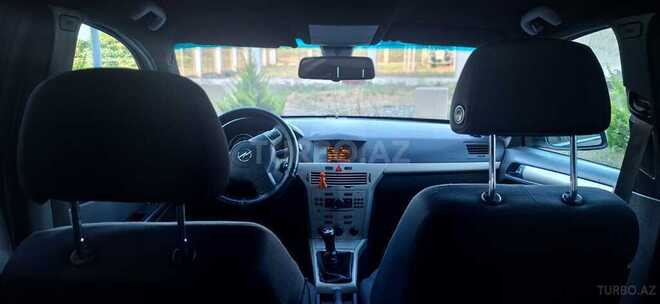 Opel Astra-16