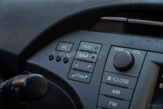 Toyota Prius-21