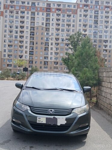 Honda Insight-3