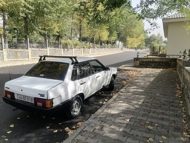 LADA (VAZ) 21099-3