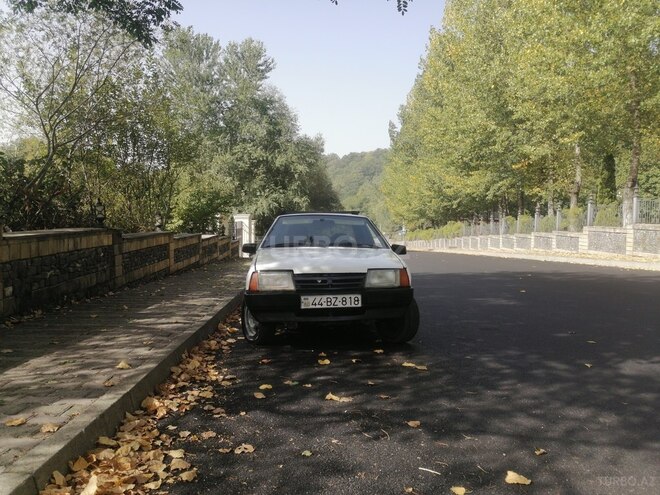 LADA (VAZ) 21099-1