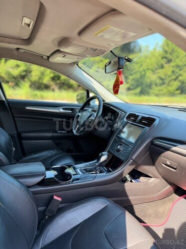 Ford Fusion (North America)-5