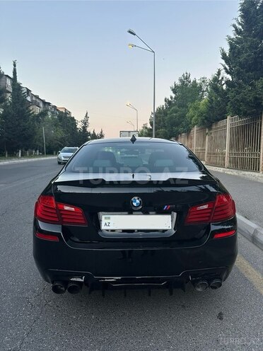 BMW 528-2
