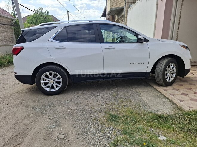 Chevrolet Equinox-2