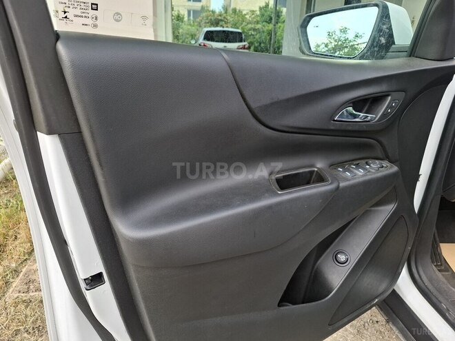 Chevrolet Equinox-10