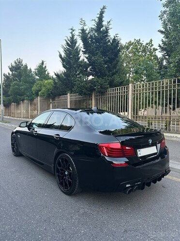 BMW 528-8