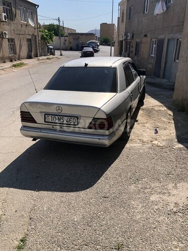 Mercedes E 250-2