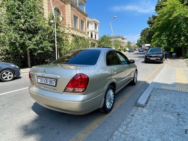 Nissan Sunny-5