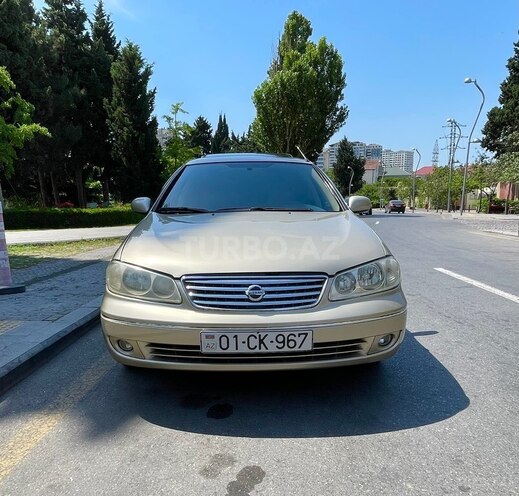 Nissan Sunny-1