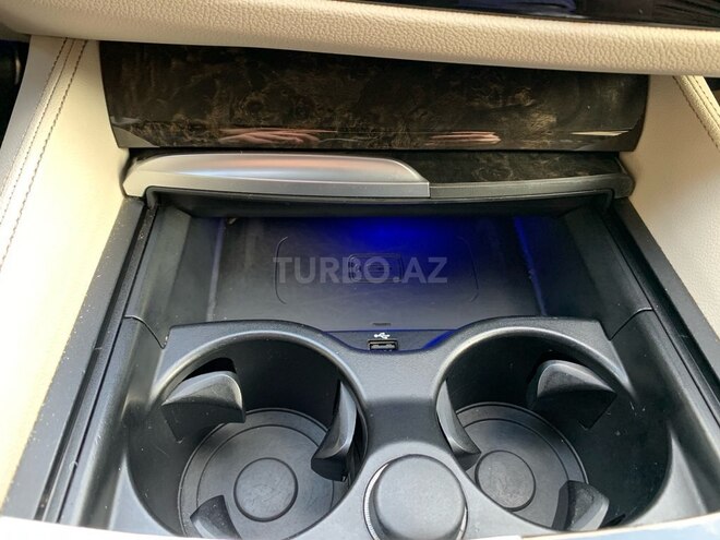 BMW 530-16