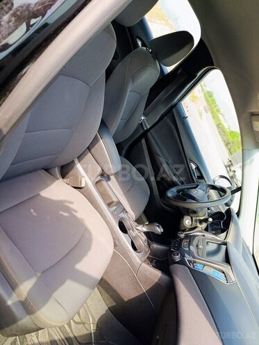 Chevrolet Cruze-8
