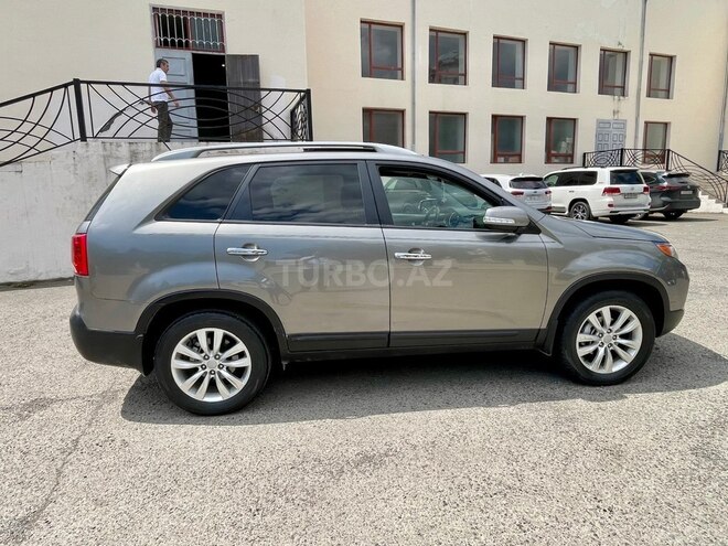 Kia Sorento-6