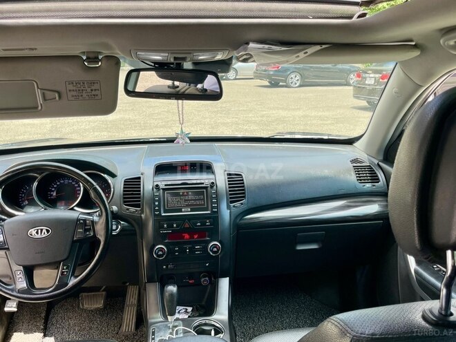 Kia Sorento-7