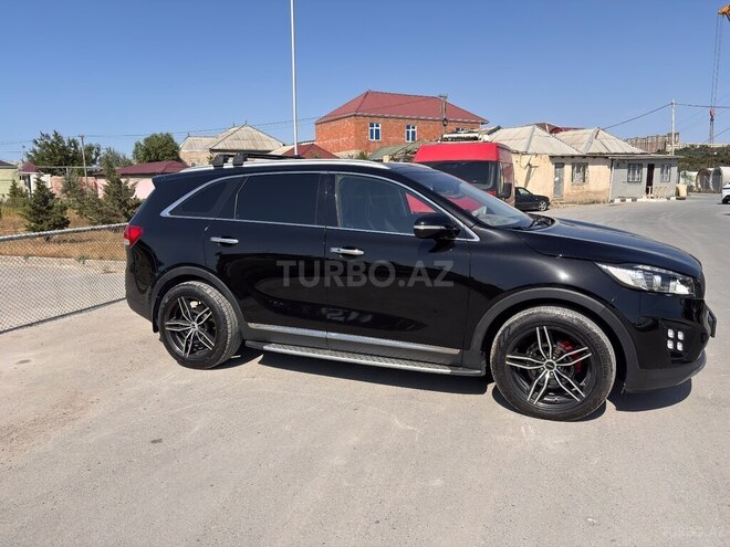 Kia Sorento-8