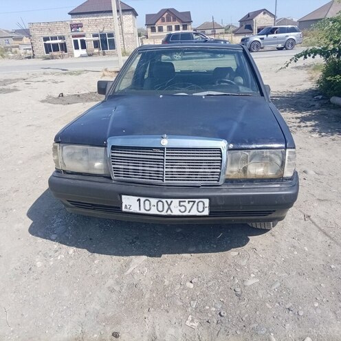 Mercedes 190-1