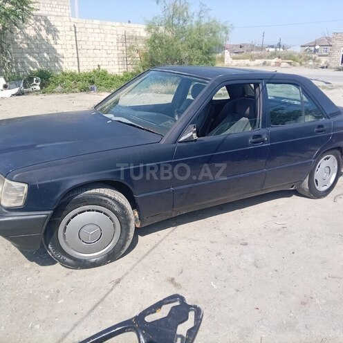 Mercedes 190-4