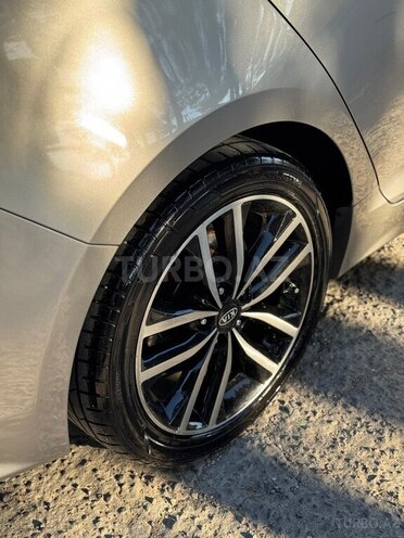 Kia Optima-10