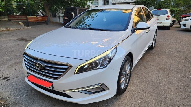 Hyundai Sonata-11