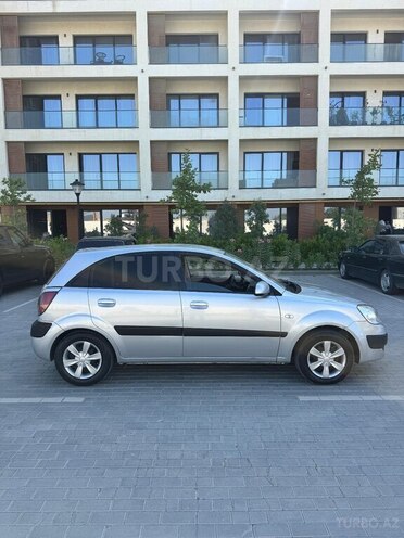 Kia Rio-3