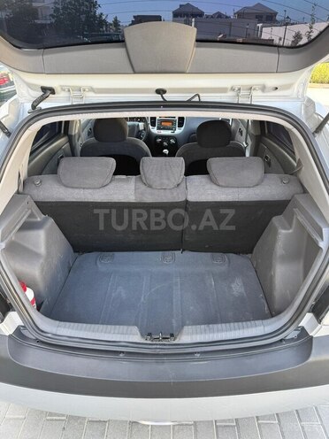 Kia Rio-10